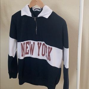 Brandy Melville New York Pullover Sweatshirt